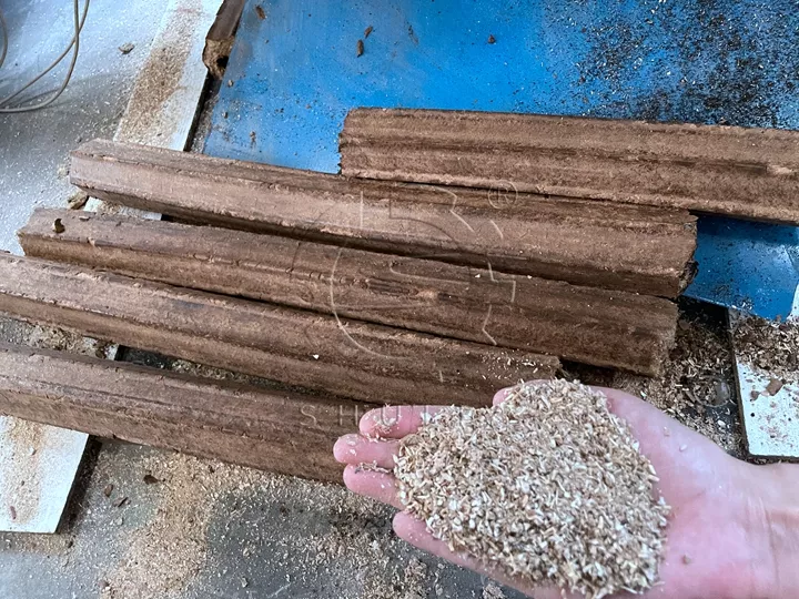 crushed sawdust applications briquettes