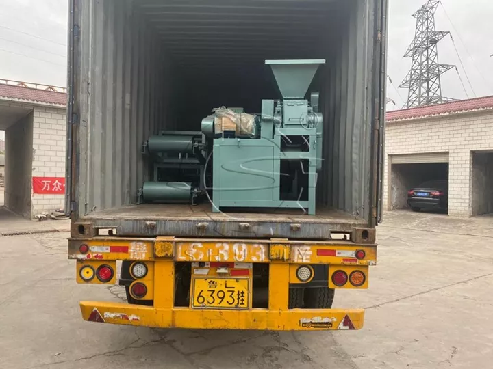 bbq charcoal press machine sent to Kenya