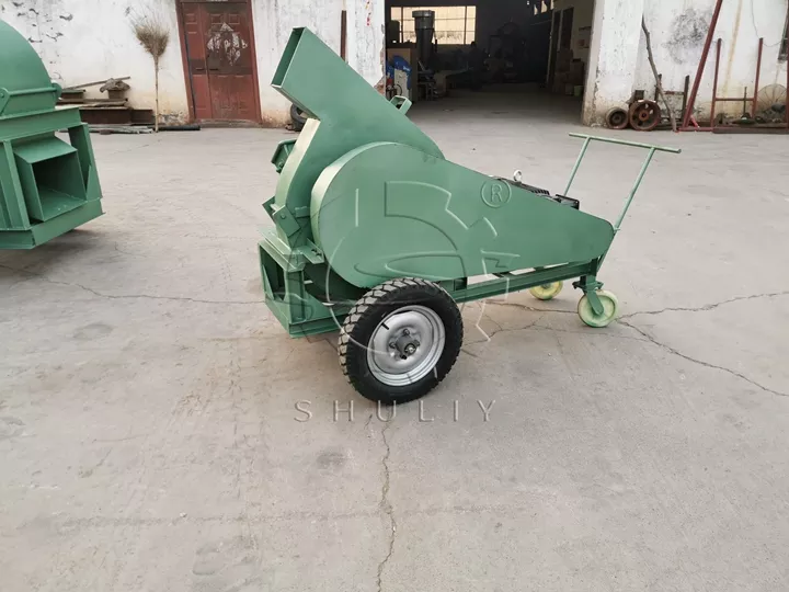 disc wood chipper with wheels