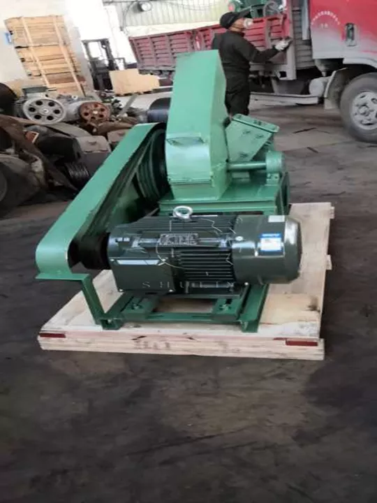 wood chipping machine delivery